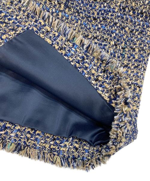 23区（ニジュウサンク）23区 (ニジュウサンク) GIOLICA ボタン ツイード ジャケット ネイビー×ベージュ サイズ:38の古着・服飾アイテム