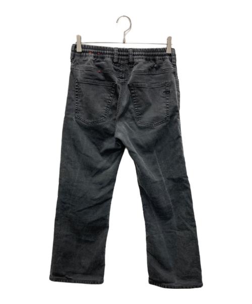 DIESEL（ディーゼル）DIESEL (ディーゼル) デニムパンツ グレー サイズ:W28 (実寸参照)の古着・服飾アイテム