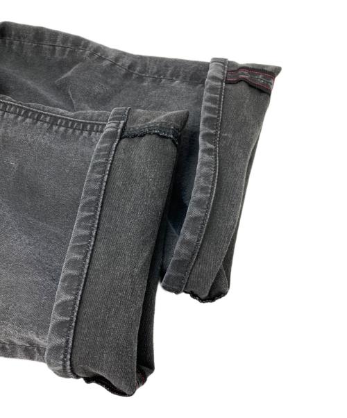 DIESEL（ディーゼル）DIESEL (ディーゼル) デニムパンツ グレー サイズ:W28 (実寸参照)の古着・服飾アイテム