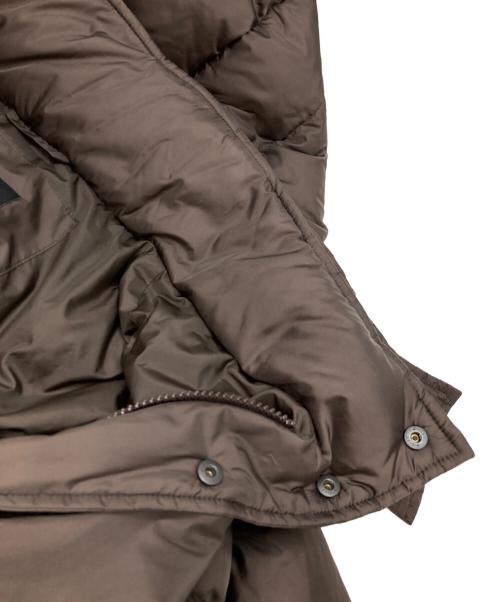 UNUSED（アンユーズド）UNUSED (アンユーズド) Hooded Down Jacket ブラウン サイズ:2の古着・服飾アイテム