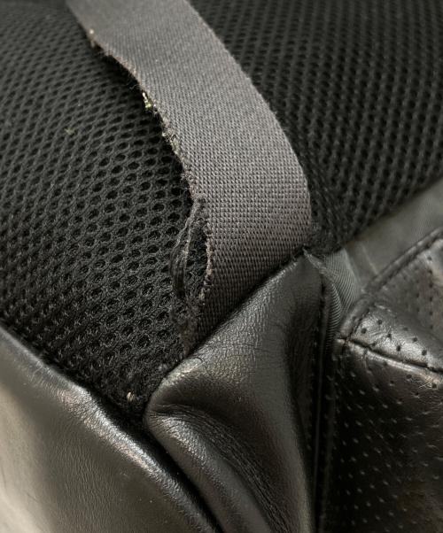 COACH（コーチ）COACH (コーチ) パフォレイテッド リュック ブラックの古着・服飾アイテム