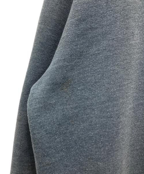 CarHartt（カーハート）CarHartt (カーハート) ジップパーカー グレー サイズ:2XLの古着・服飾アイテム