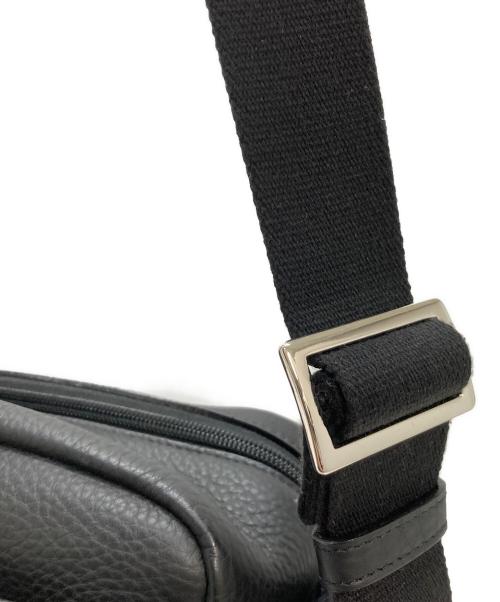 CREEZAN（クリーザン）CREEZAN (クリーザン) シュリンクレザーカメラバッグ ブラックの古着・服飾アイテム