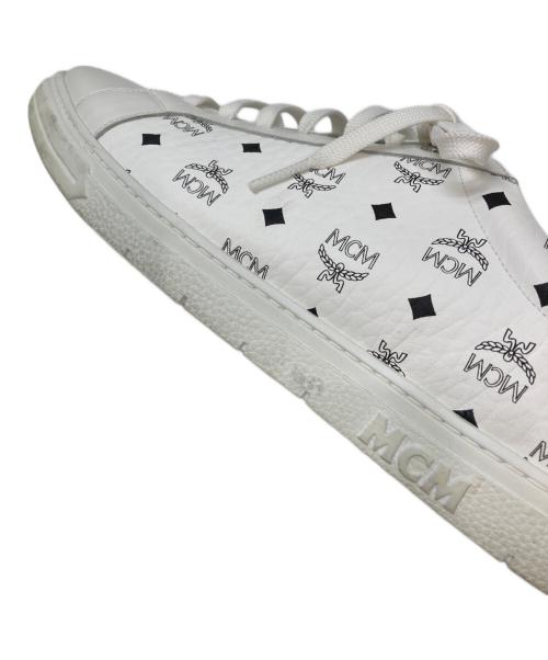 MCM（エムシーエム）MCM (エムシーエム) ロゴローカットスニーカー ホワイト サイズ:42の古着・服飾アイテム