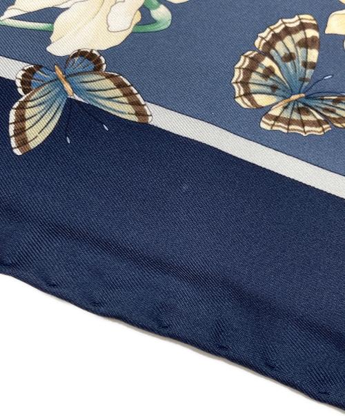 Salvatore Ferragamo（サルヴァトーレ フェラガモ）Salvatore Ferragamo (サルヴァトーレ フェラガモ) アニマル柄大判シルクスカーフ ネイビーの古着・服飾アイテム