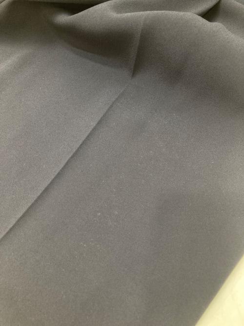 ritsuko karita（リツコカリタ）ritsuko karita (リツコカリタ) satin tuck slacks ネイビーの古着・服飾アイテム