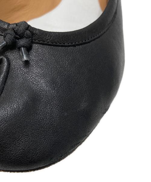 Maison Margiela 22（メゾンマルジェラ）Maison Margiela 22 (メゾンマルジェラ) タビバレリーナフラットシューズ ブラック サイズ:37の古着・服飾アイテム