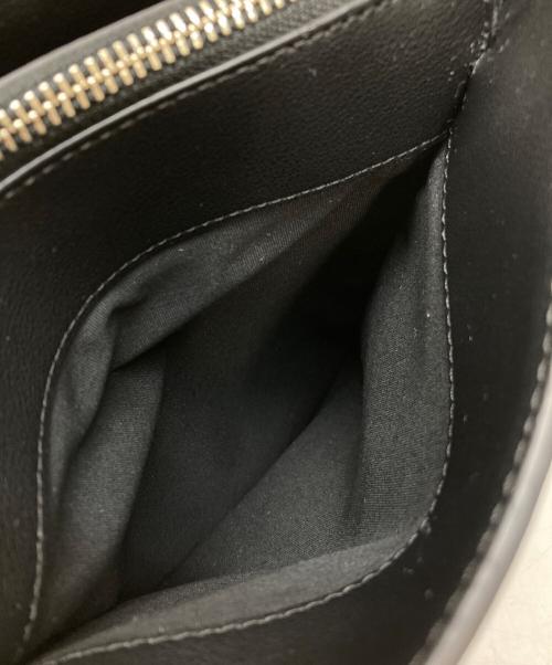 PAUL SMITH（ポールスミス）PAUL SMITH (ポールスミス) スクエアショルダーバッグ ブラックの古着・服飾アイテム