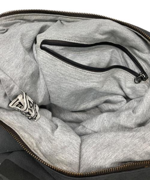 DIESEL（ディーゼル）DIESEL (ディーゼル) スウェット地ショルダーバッグ グレーの古着・服飾アイテム
