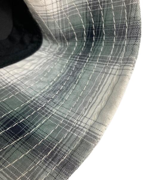 PHEENY（フィーニー）PHEENY (フィーニー) レーヨンオンブレチェックバケットハット ホワイト×グリーン サイズ:ONEの古着・服飾アイテム