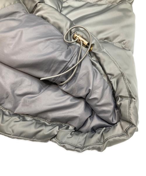 自由区（ジユウク）自由区 (ジユウク) ブライトダウンテントライン ダウンコート グレー サイズ:40の古着・服飾アイテム