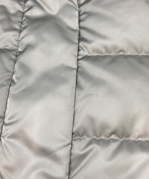 自由区（ジユウク）自由区 (ジユウク) ブライトダウンテントライン ダウンコート グレー サイズ:40の古着・服飾アイテム