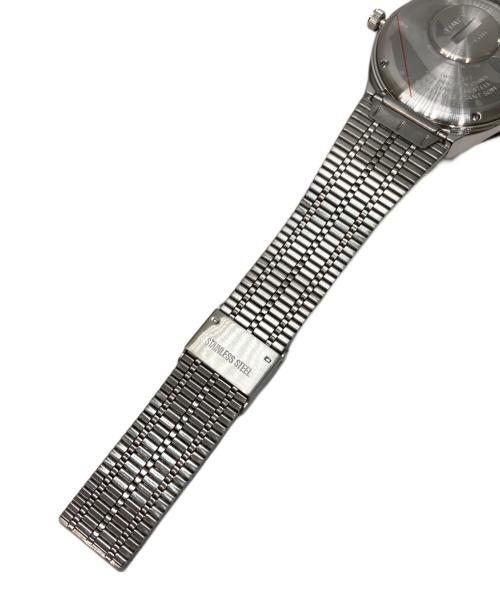 TIMEX（タイメックス）TIMEX (タイメックス) Q TIMEX ブラック×レッド 未使用品の古着・服飾アイテム