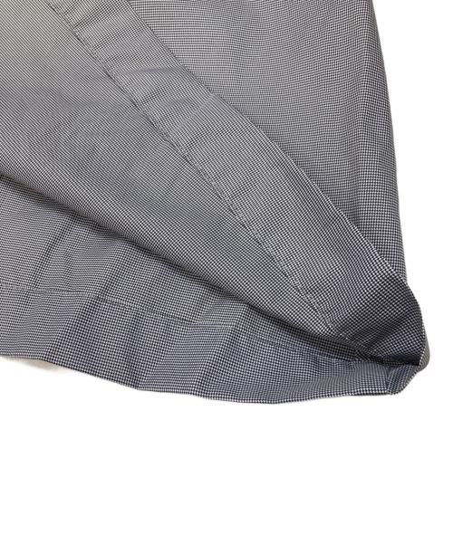 Aquascutum（アクアスキュータム）Aquascutum (アクアスキュータム) レインコート グレー サイズ:M-Lの古着・服飾アイテム