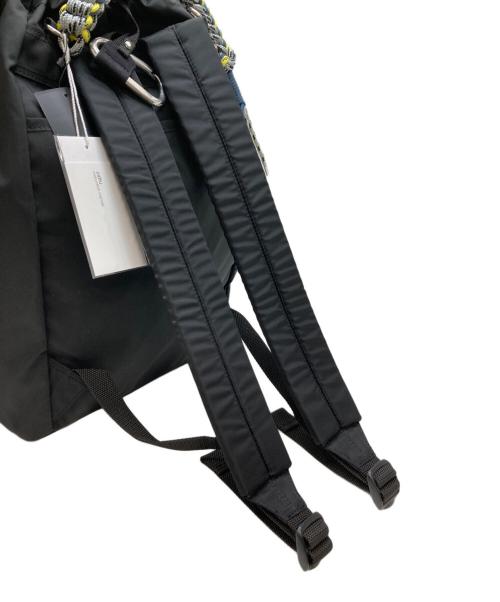 zattu（ザッツ）zattu (ザッツ) HENRIKナイロンバックパック ブラック 未使用品の古着・服飾アイテム