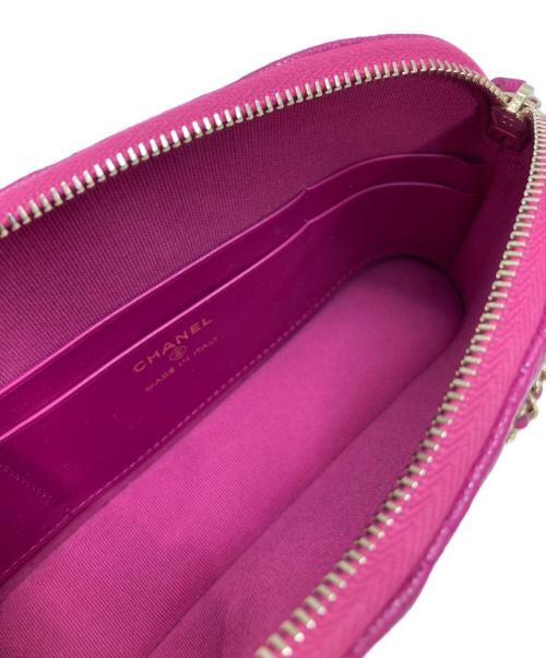 CHANEL（シャネル）CHANEL (シャネル) クラシックチェーンショルダーバッグ ピンクの古着・服飾アイテム
