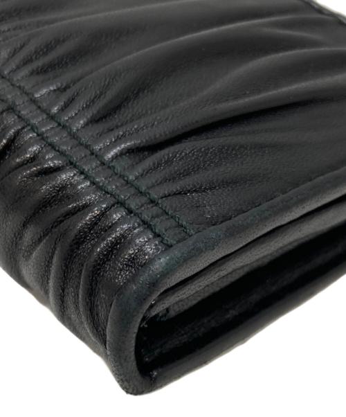 PRADA（プラダ）PRADA (プラダ) ギャザーウォレット ブラックの古着・服飾アイテム