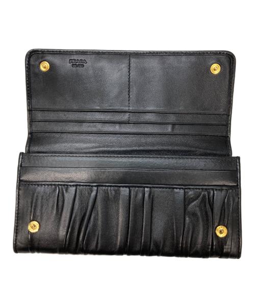 PRADA（プラダ）PRADA (プラダ) ギャザーウォレット ブラックの古着・服飾アイテム