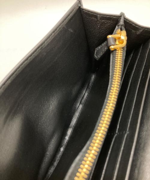 PRADA（プラダ）PRADA (プラダ) ギャザーウォレット ブラックの古着・服飾アイテム