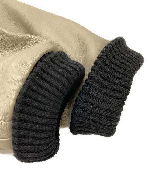 Hysteric Glamour（ヒステリックグラマー）Hysteric Glamour (ヒステリックグラマー) SEE NO EVIL 刺繍 ヴァーシティスタジアム ジャケット ブラック×ベージュ サイズ:Mの古着・服飾アイテム