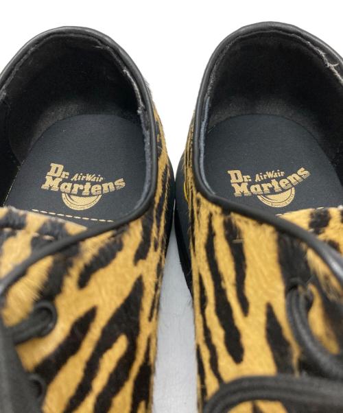 Dr.Martens（ドクターマーチン）Dr.Martens (ドクターマーチン) WACKO MARIA (ワコマリア) タイガーカモハラコ3ホールシューズ イエロー サイズ:UK5の古着・服飾アイテム