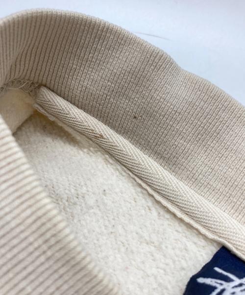 stussy（ステューシー）stussy (ステューシー) ショーンフォントロゴクルーネックスウェット アイボリー サイズ:XSの古着・服飾アイテム