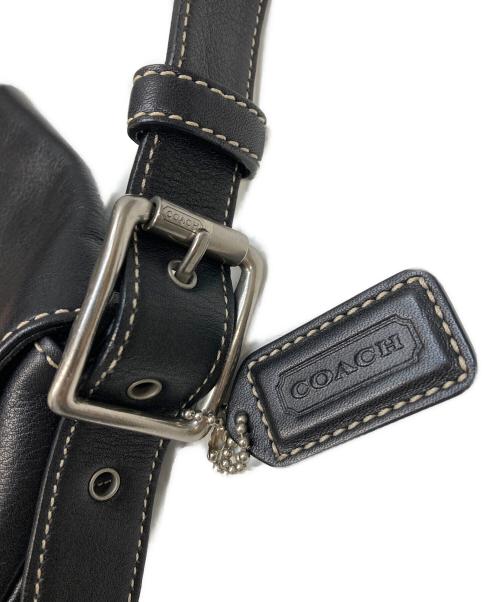 COACH（コーチ）COACH (コーチ) フラップレザーショルダーバッグ ブラックの古着・服飾アイテム