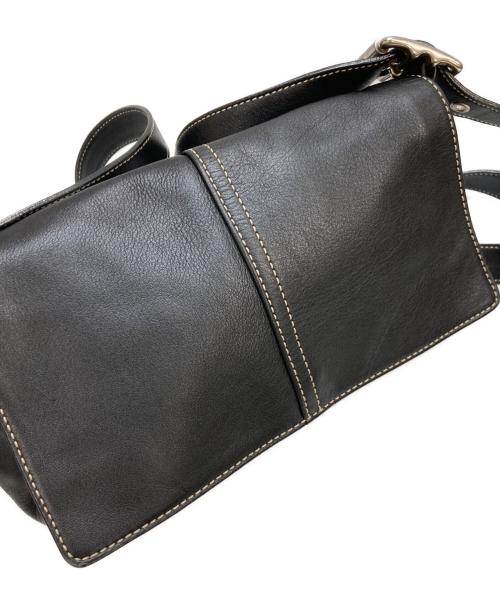 COACH（コーチ）COACH (コーチ) フラップレザーショルダーバッグ ブラックの古着・服飾アイテム