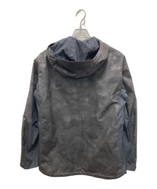 BLACK LABEL CRESTBRIDGE（ブラックレーベル クレストブリッジ）BLACK LABEL CRESTBRIDGE (ブラックレーベル クレストブリッジ) カモ柄マウンテンパーカー オリーブ サイズ:Lの古着・服飾アイテム