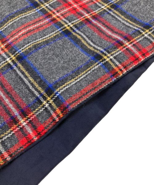 COMME des GARCONS HOMME（コムデギャルソン オム）COMME des GARCONS HOMME (コムデギャルソン オム) チェックウールストール ブルー×レッド×グレーの古着・服飾アイテム