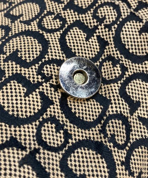 GUESS（ゲス）GUESS (ゲス) 00s型押しワンショルダーバッグ ベージュの古着・服飾アイテム