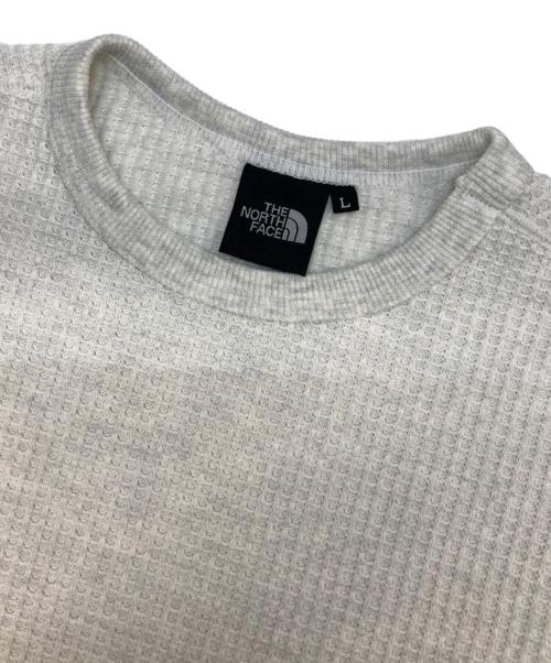 THE NORTH FACE（ザ ノース フェイス）THE NORTH FACE (ザ ノース フェイス) ロングスリーブウォームワッフルクルー ホワイト サイズ:Lの古着・服飾アイテム