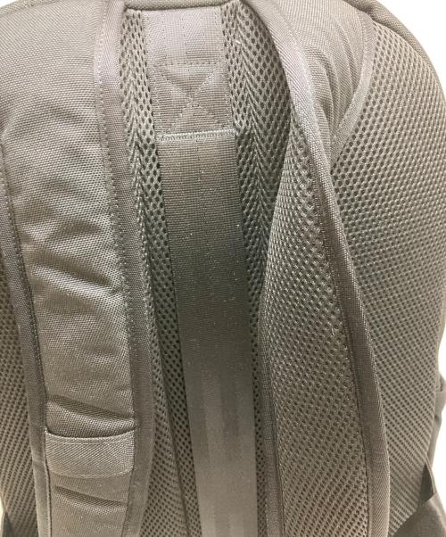 Incase（インケース）Incase (インケース) リュック ブラックの古着・服飾アイテム
