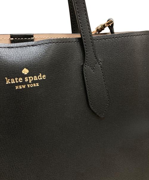 Kate Spade（ケイトスペード）Kate Spade (ケイトスペード) グレインレザー ハーパー ロゴ サッチェル 2WAY ブラックの古着・服飾アイテム