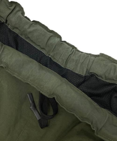 Stripes For Creative（ストライプ フォー クリエイティブ）Stripes For Creative (ストライプ フォー クリエイティブ) WIDE CARGO SHORTS オリーブ サイズ:Lの古着・服飾アイテム