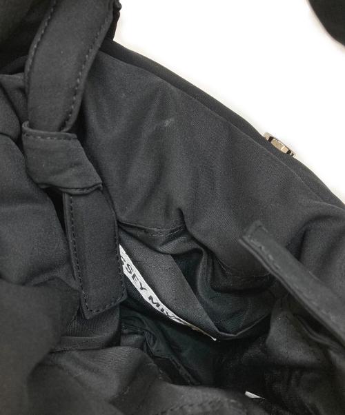 ISSEY MIYAKE（イッセイミヤケ）ISSEY MIYAKE (イッセイミヤケ) Pumped Top-Handle Bagの古着・服飾アイテム