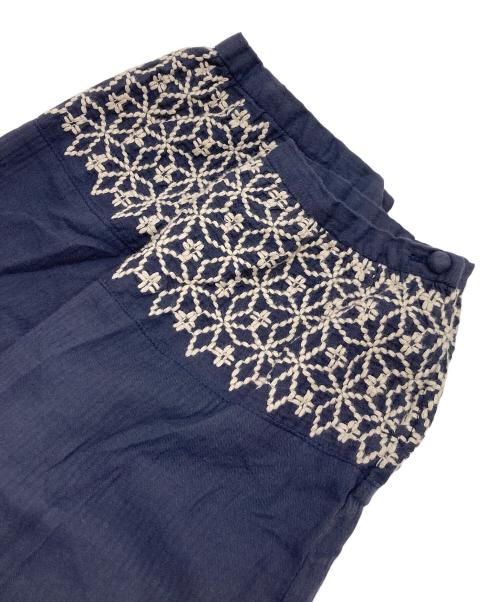 根々（ネネ）根々 (ネネ) 刺繍ワンピース ネイビー サイズ:不明の古着・服飾アイテム