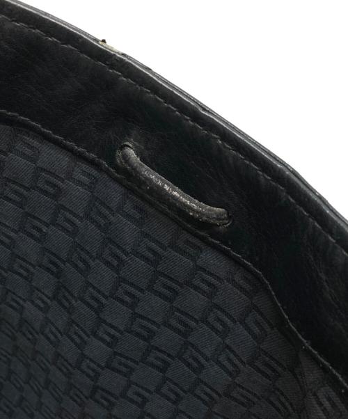 GUCCI（グッチ）GUCCI (グッチ) レザーワンハンドバッグ ブラックの古着・服飾アイテム