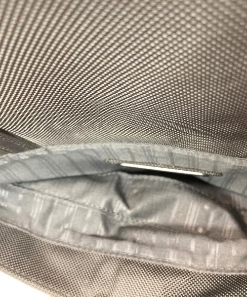 TUMI（トゥミ）TUMI (トゥミ) ノース・サウス・トート ブラックの古着・服飾アイテム