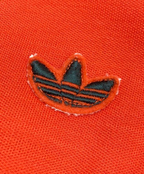 adidas（アディダス）adidas (アディダス) 襟付トラックジャケット ブラック サイズ:44の古着・服飾アイテム