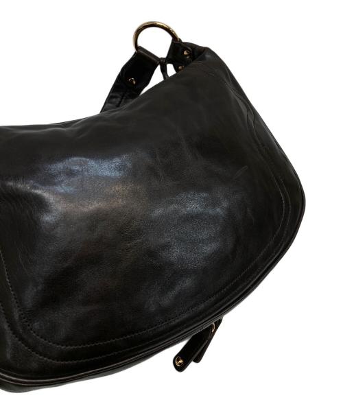 TOD'S（トッズ）TOD'S (トッズ) スタッズレザーワンショルダーバッグ ブラウンの古着・服飾アイテム