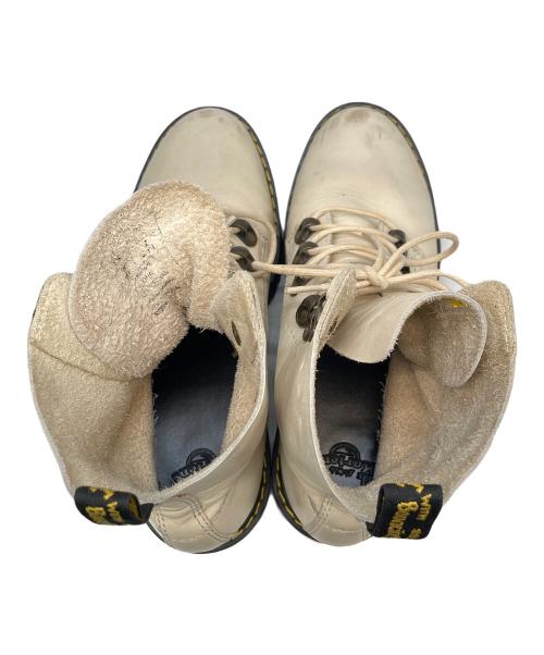 Dr.Martens（ドクターマーチン）Dr.Martens (ドクターマーチン) ブーツ ベージュ サイズ:UK5の古着・服飾アイテム