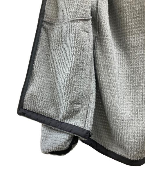 CAYL（ケイル）CAYL (ケイル) アクティブインサレーション・ジャケット グレー サイズ:Mの古着・服飾アイテム