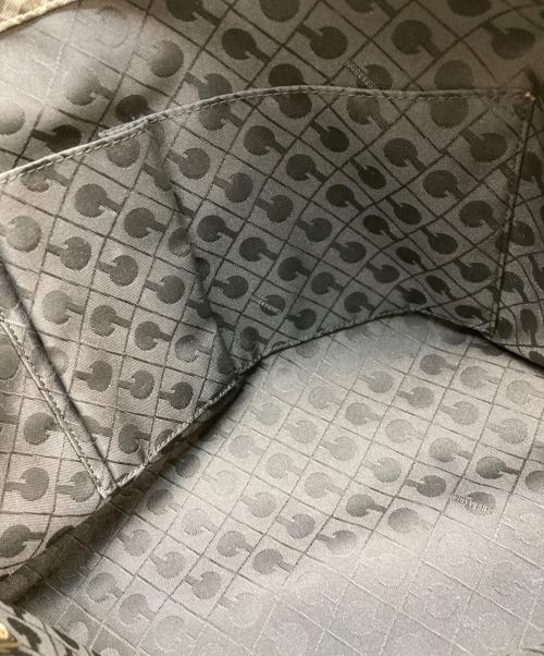 GHERARDINI（ゲラルディーニ）GHERARDINI (ゲラルディーニ) モノグラムワンハンドバッグ グレーの古着・服飾アイテム