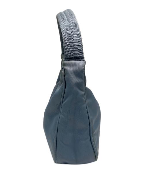 PRADA（プラダ）PRADA (プラダ) ナイロンハンドバッグ ブルーの古着・服飾アイテム