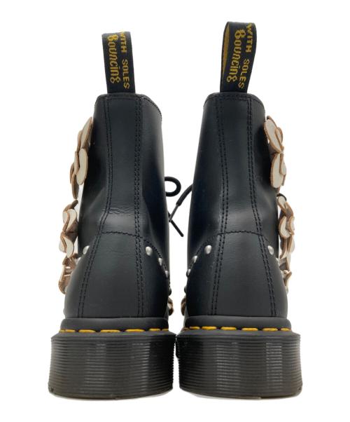 Dr.Martens（ドクターマーチン）Dr.Martens (ドクターマーチン) フラーワーアップリケ8ホールブーツ ブラック サイズ:UK4の古着・服飾アイテム