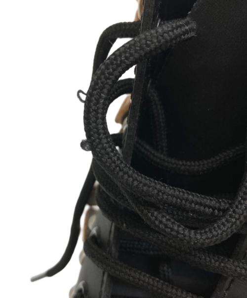 Dr.Martens（ドクターマーチン）Dr.Martens (ドクターマーチン) フラーワーアップリケ8ホールブーツ ブラック サイズ:UK4の古着・服飾アイテム