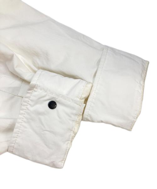 MONCLER（モンクレール）MONCLER (モンクレール) FRAGMENTS (フラグメント) オーバーフィットシャツ型ダウンジャケット ホワイト サイズ:6の古着・服飾アイテム
