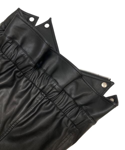 eimy istoire（エイミーイストワール）eimy istoire (エイミーイストワール) フェイクレザージップビスチェ ブラック サイズ:FREE 未使用品の古着・服飾アイテム