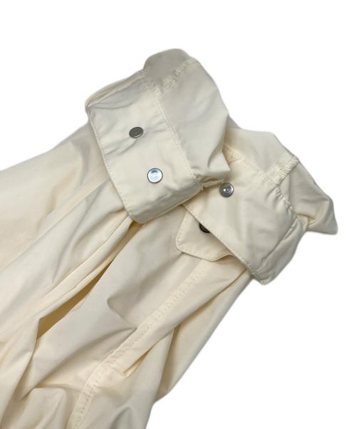 SALON adam et rope'（サロンアダムエロペ）SALON adam et rope' (サロンアダムエロペ) リモンタナイロンスタンドカラーブルゾン ベージュ サイズ:FREEの古着・服飾アイテム